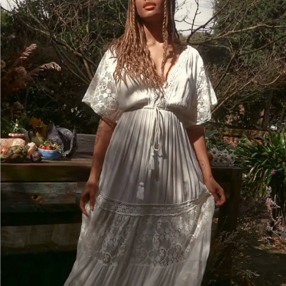Tree of Life White Flutter Sleeve Maxi Sundress